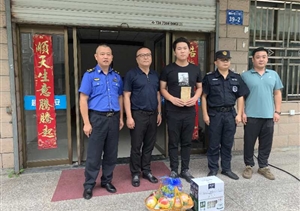 執(zhí)勤期間遭意外  領(lǐng)導慰問暖心懷
